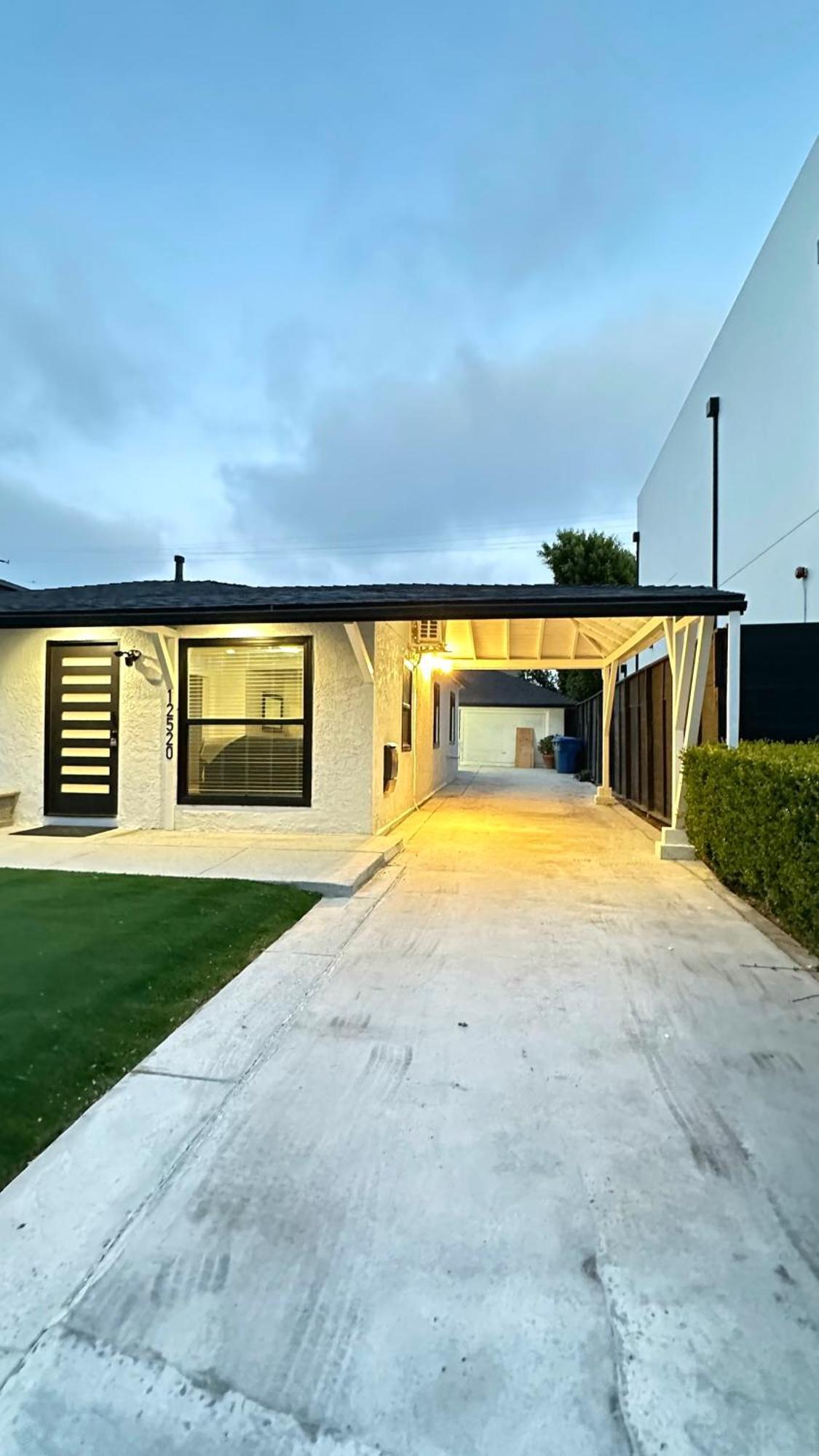 Modern 2br Stylish & Cozy Unit Couette-café Los Angeles